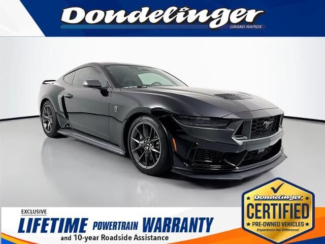 2025 Ford Mustang Dark Horse