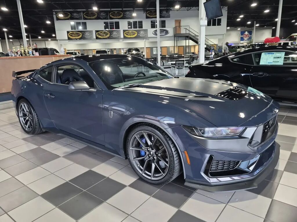 2024 Ford Mustang Dark Horse — photo 1 of 13