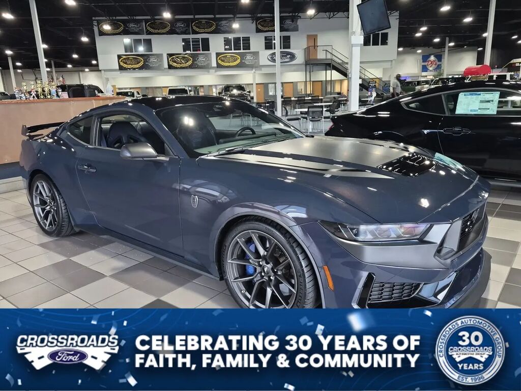 2024 Ford Mustang Dark Horse — photo 1 of 13