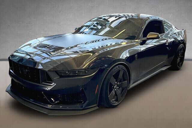 2025 Ford Mustang Dark Horse