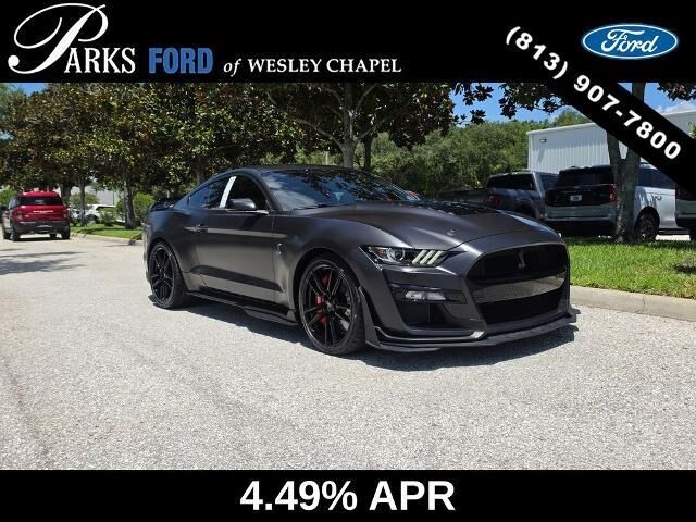 2022 Ford Mustang Shelby GT500 — photo 1 of 13