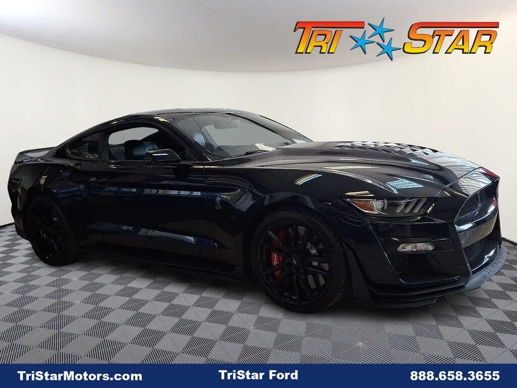 2020 Ford Mustang Shelby GT500 — photo 1 of 1