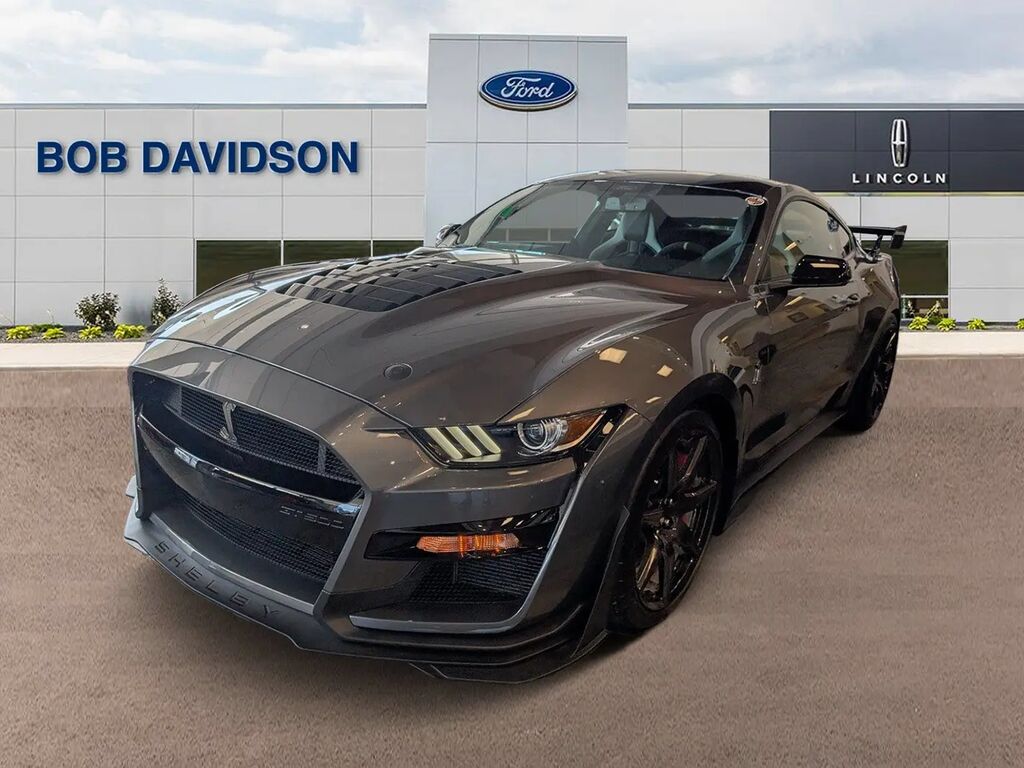 2021 Ford Mustang Shelby GT500 — photo 1 of 13