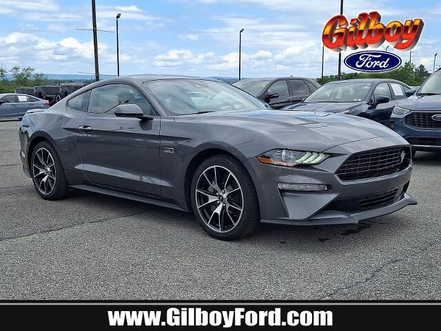 2021 Ford Mustang EcoBoost