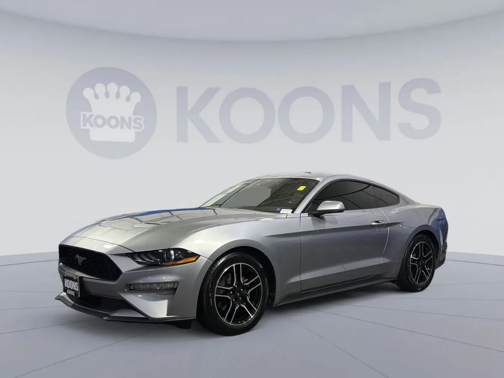 2022 Ford Mustang EcoBoost