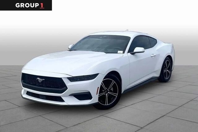 2025 Ford Mustang EcoBoost