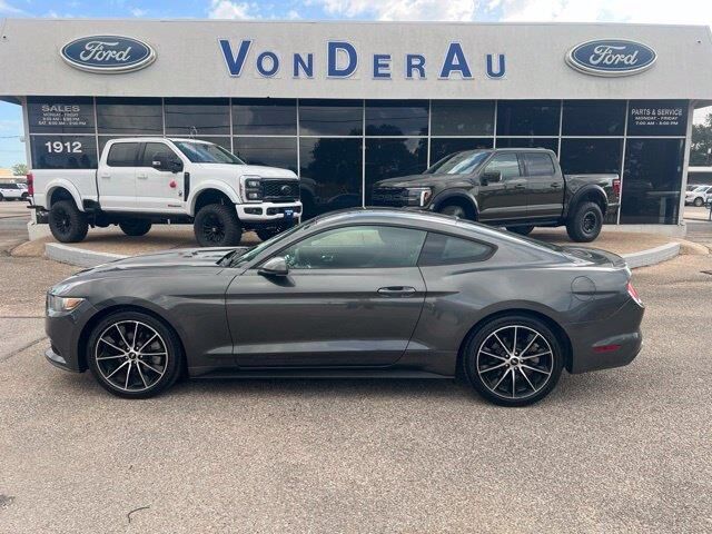 2017 Ford Mustang EcoBoost