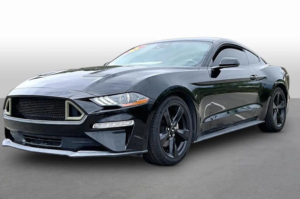 2021 Ford Mustang EcoBoost — photo 1 of 11