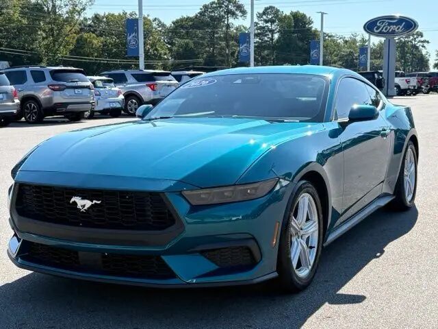 2026 Ford Mustang EcoBoost — photo 1 of 13