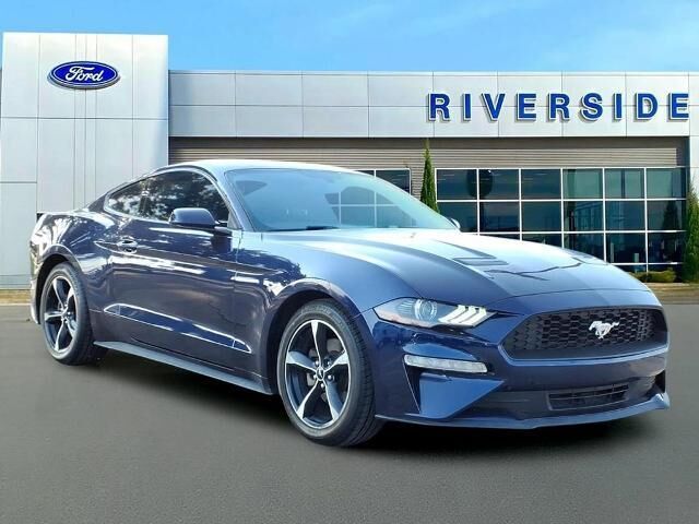 2020 Ford Mustang EcoBoost