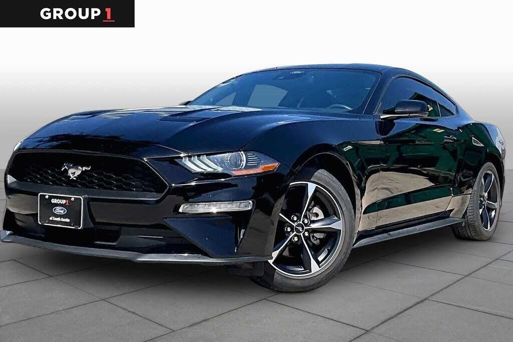 2022 Ford Mustang EcoBoost