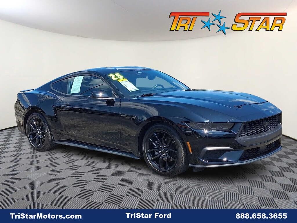 2025 Ford Mustang EcoBoost — photo 1 of 1
