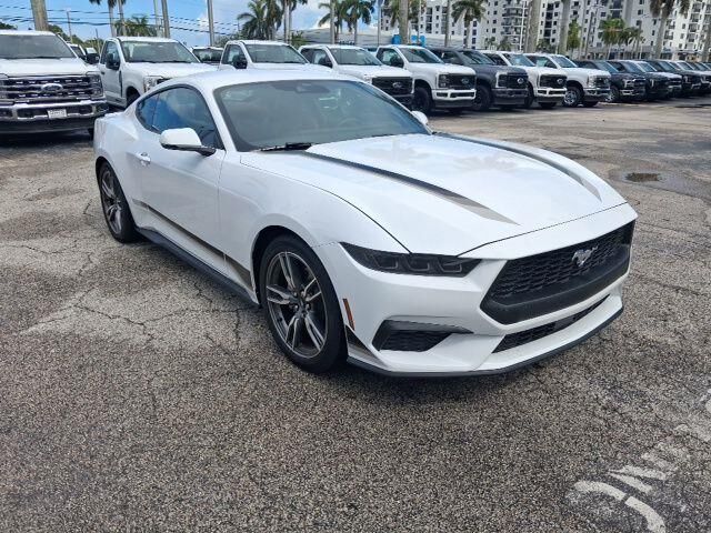 2025 Ford Mustang EcoBoost Premium