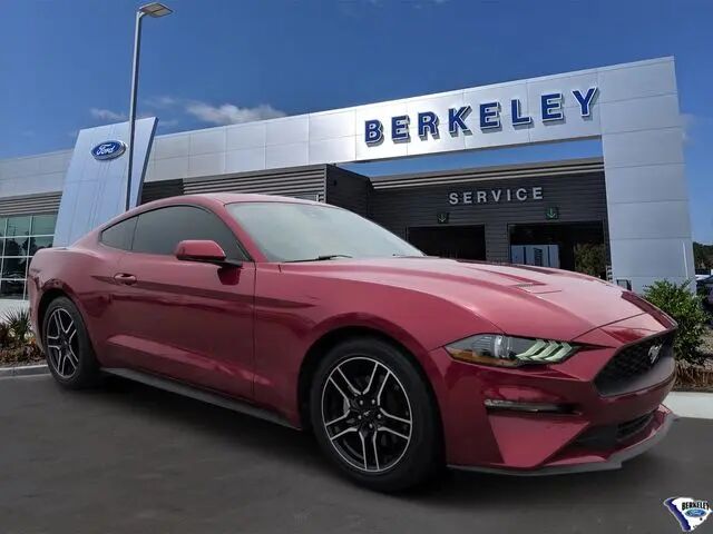 2022 Ford Mustang EcoBoost — photo 1 of 13