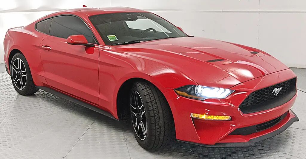 2021 Ford Mustang EcoBoost — photo 1 of 13