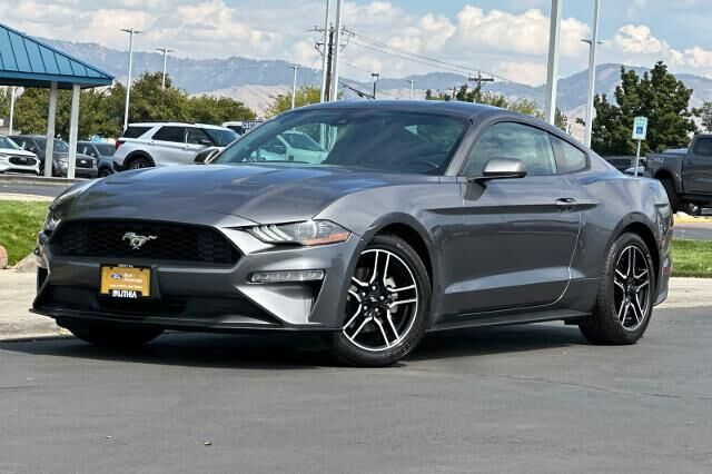 2021 Ford Mustang EcoBoost