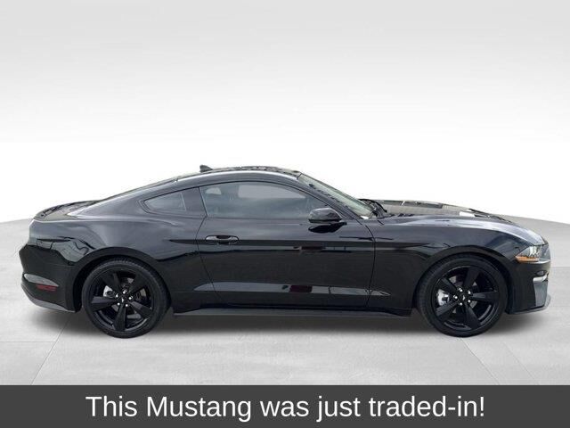 2021 Ford Mustang EcoBoost