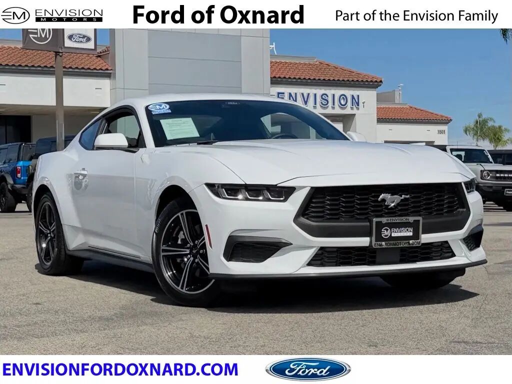 2025 Ford Mustang EcoBoost — photo 1 of 13