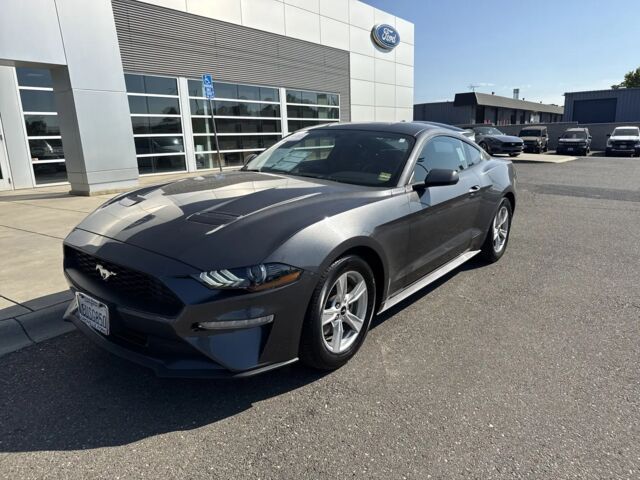 2020 Ford Mustang EcoBoost