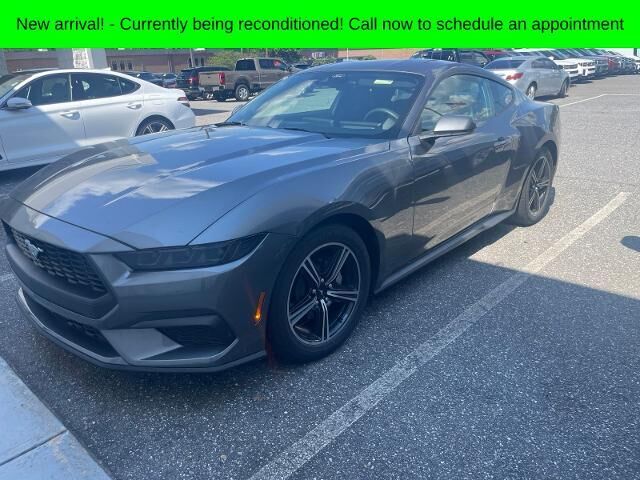 2025 Ford Mustang EcoBoost