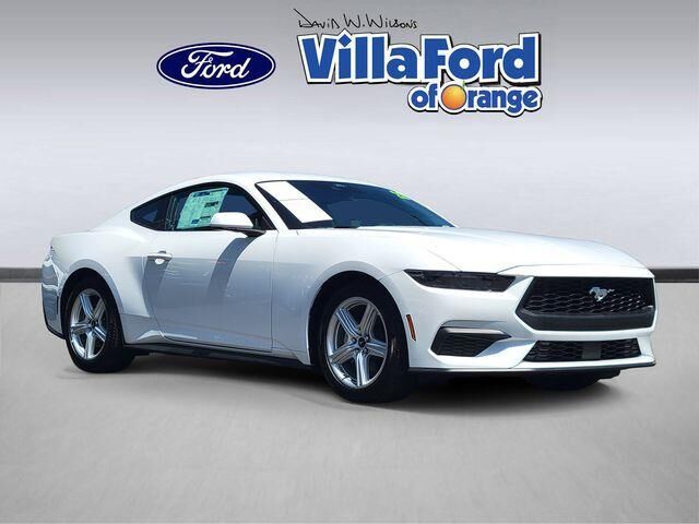 2026 Ford Mustang EcoBoost — photo 1 of 4