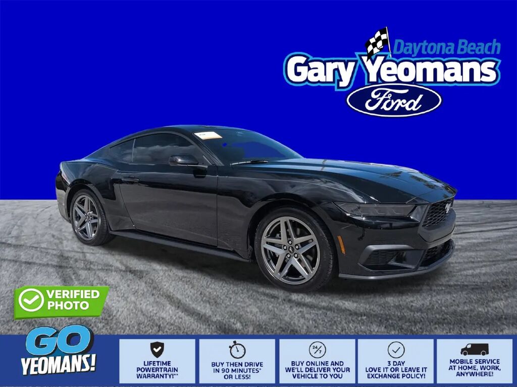 2026 Ford Mustang EcoBoost — photo 1 of 13