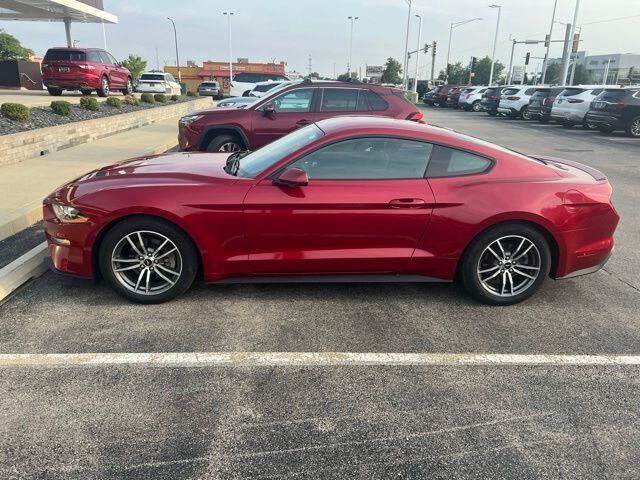 2020 Ford Mustang EcoBoost