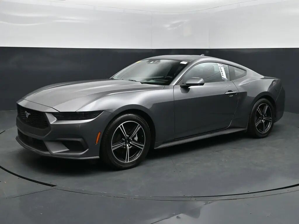 2025 Ford Mustang EcoBoost — photo 1 of 13