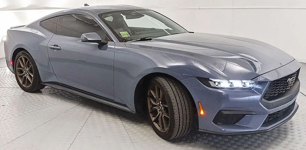 2025 Ford Mustang EcoBoost Premium