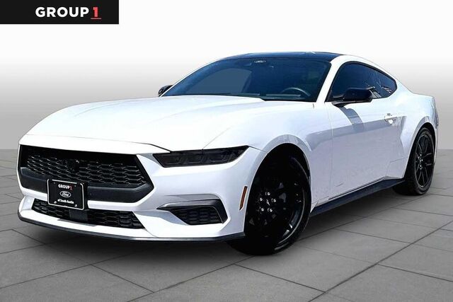 2025 Ford Mustang EcoBoost