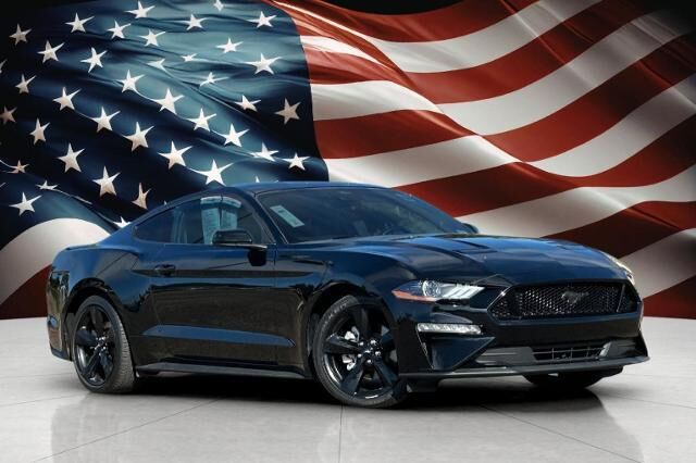 2021 Ford Mustang EcoBoost