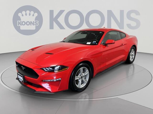 2022 Ford Mustang EcoBoost