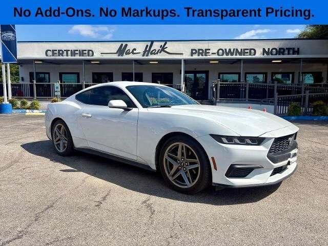 2024 Ford Mustang EcoBoost