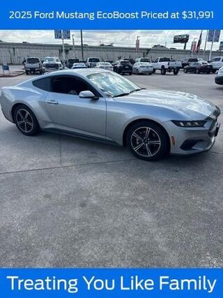 2025 Ford Mustang EcoBoost