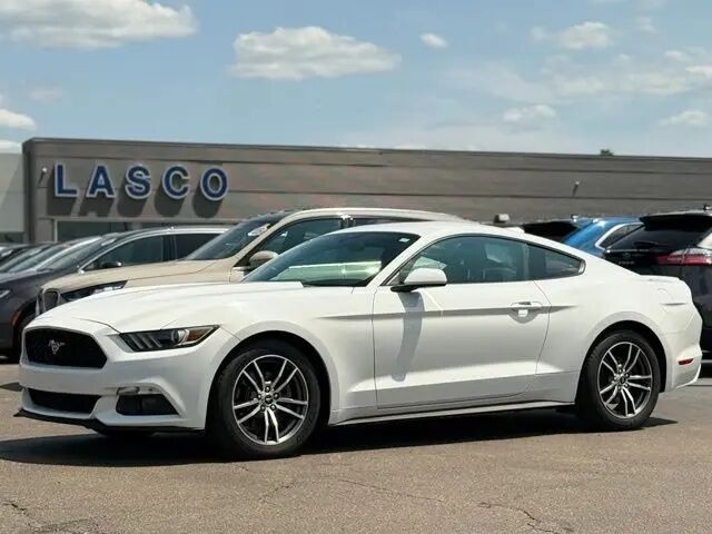 2017 Ford Mustang EcoBoost