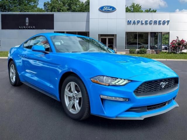 2022 Ford Mustang EcoBoost — photo 1 of 13