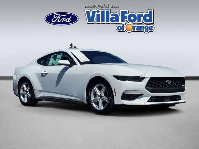 2026 Ford Mustang EcoBoost — photo 1 of 13