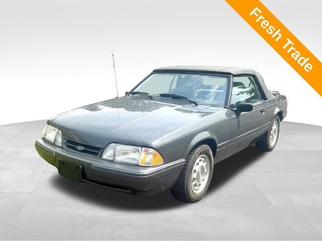 1989 Ford Mustang LX 5.0