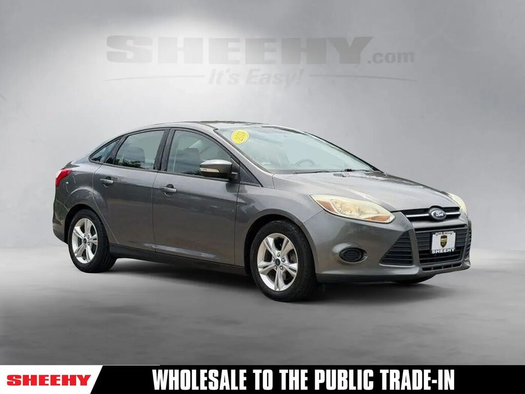 2014 Ford Focus SE — photo 1 of 10