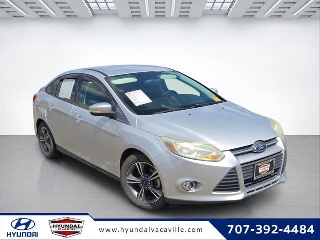 2014 Ford Focus SE — photo 1 of 13