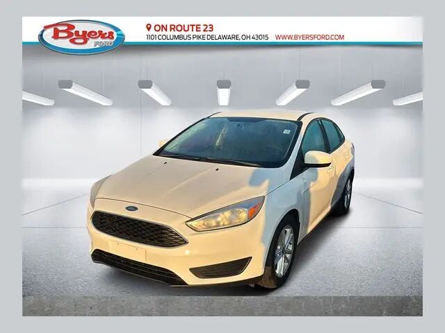 2018 Ford Focus SE — photo 1 of 13