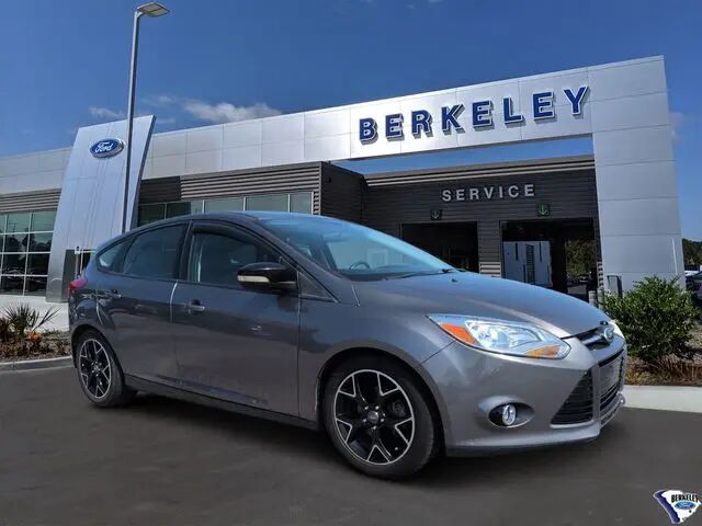 2014 Ford Focus SE — photo 1 of 13