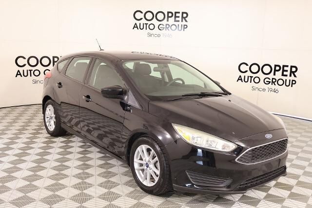 2018 Ford Focus SE — photo 1 of 8