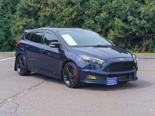 2017 Ford Focus ST