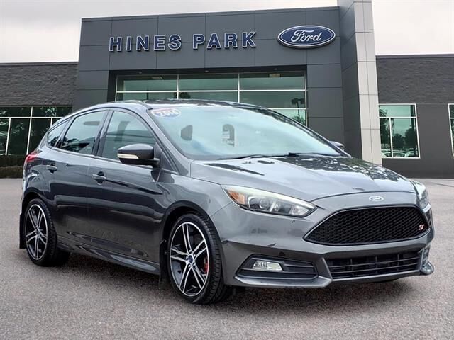 2016 Ford Focus ST