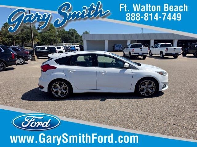 2017 Ford Focus ST