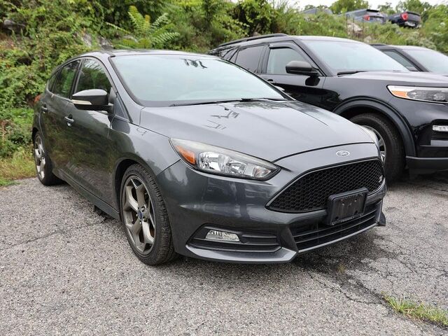 2018 Ford Focus ST