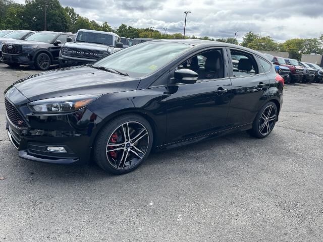 2016 Ford Focus ST