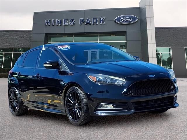 2017 Ford Focus ST