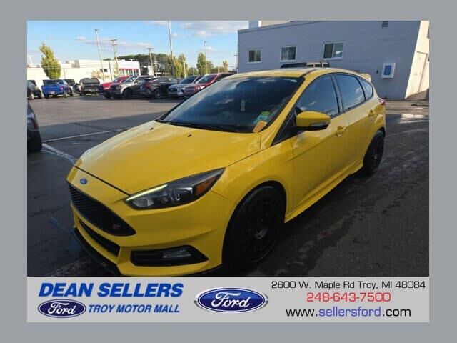 2017 Ford Focus ST